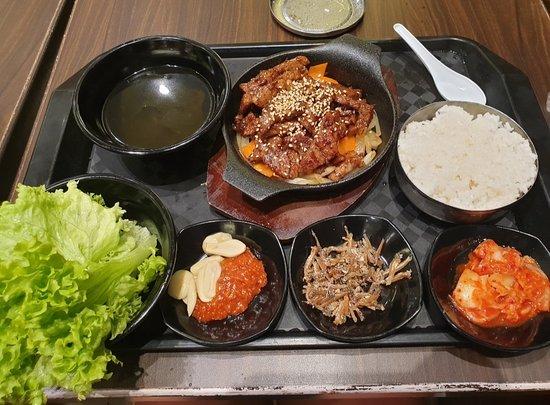 Takashimaya Food Village